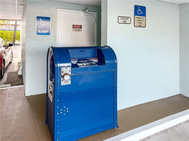 2335 Tamiami TRL N 401,402,403, Naples, FL 34103