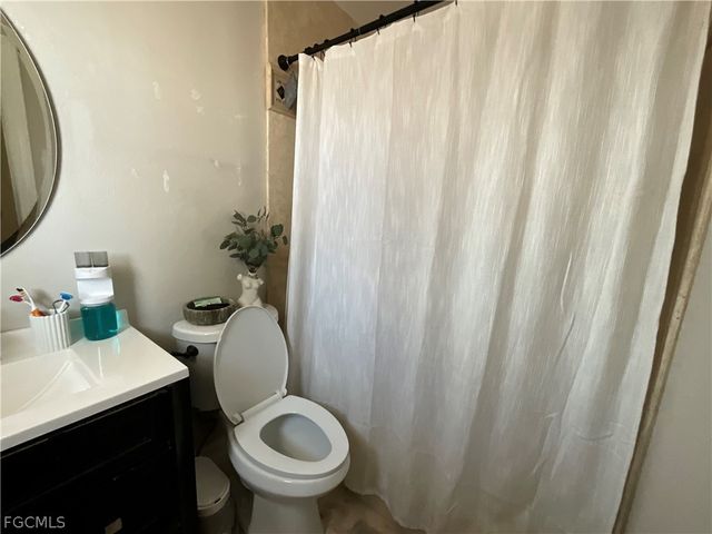 2729 53rd TER SW, Naples, FL 34116