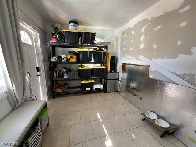 2729 53rd TER SW, Naples, FL 34116