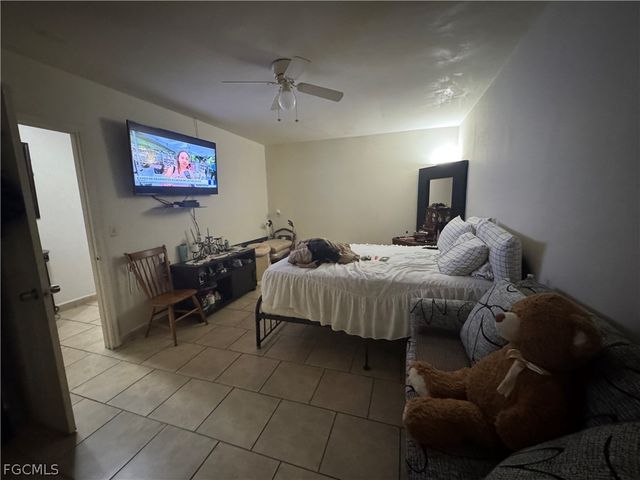 2729 53rd TER SW, Naples, FL 34116