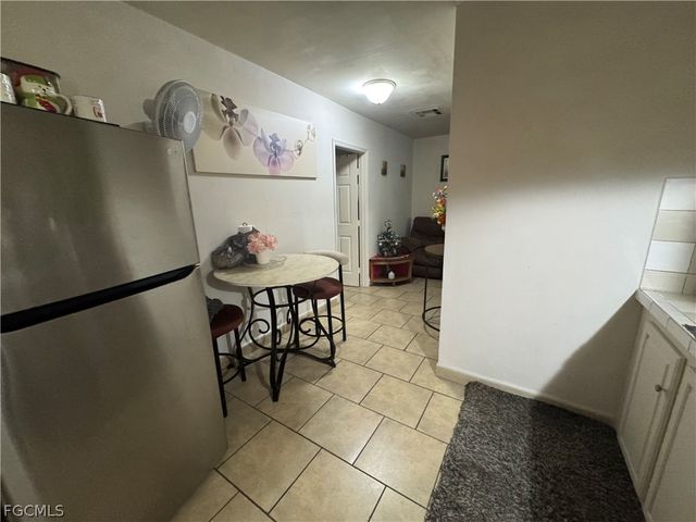 2729 53rd TER SW, Naples, FL 34116