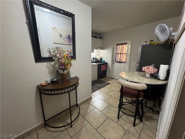 2729 53rd TER SW, Naples, FL 34116