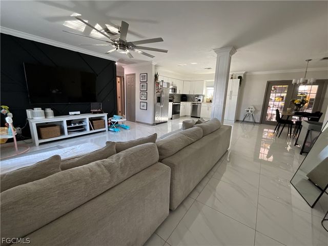 2729 53rd TER SW, Naples, FL 34116