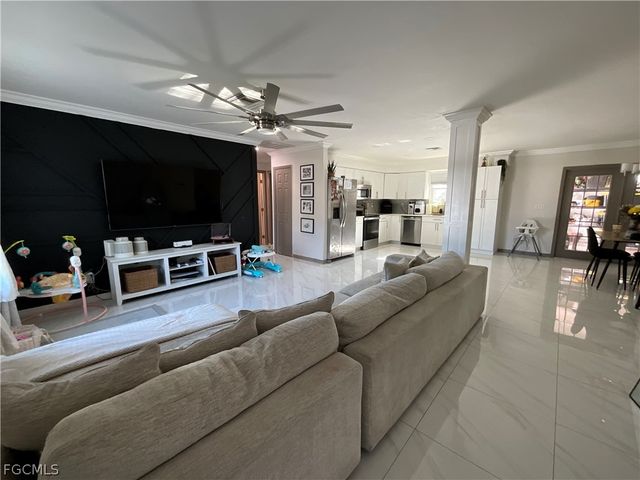 2729 53rd TER SW, Naples, FL 34116