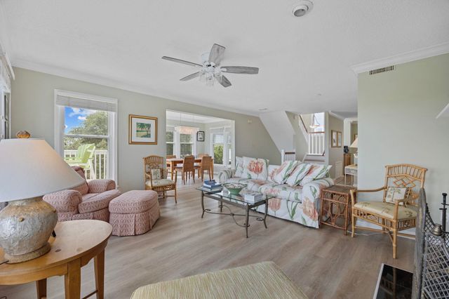 4999 Highway 17 Business Unit 208, Murrells Inlet, SC 29576