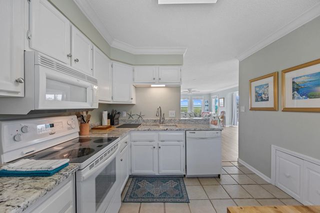 4999 Highway 17 Business Unit 208, Murrells Inlet, SC 29576