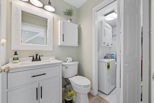 4999 Highway 17 Business Unit 208, Murrells Inlet, SC 29576