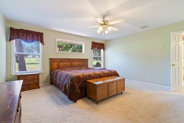 17 Saint Andrews Lane, Holiday Island, AR 72631