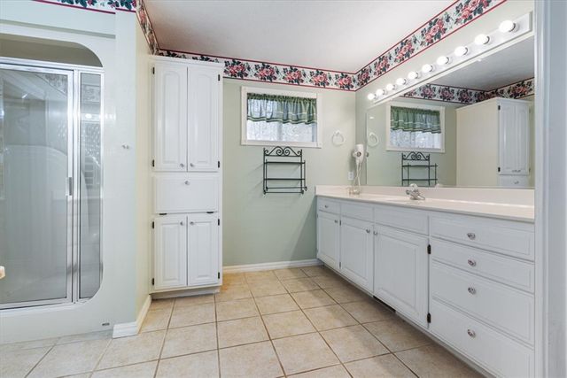 17 Saint Andrews Lane, Holiday Island, AR 72631