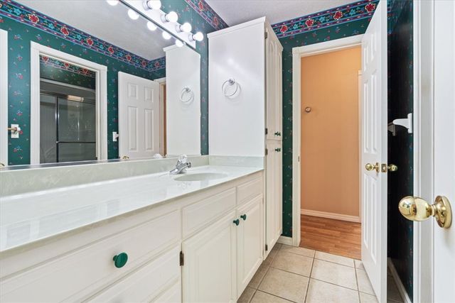 17 Saint Andrews Lane, Holiday Island, AR 72631