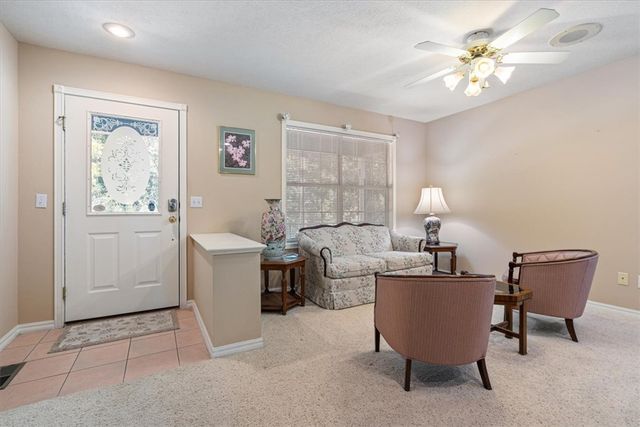 17 Saint Andrews Lane, Holiday Island, AR 72631