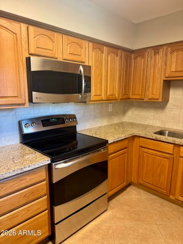 3655 N 5TH Avenue 106, Phoenix, AZ 85013