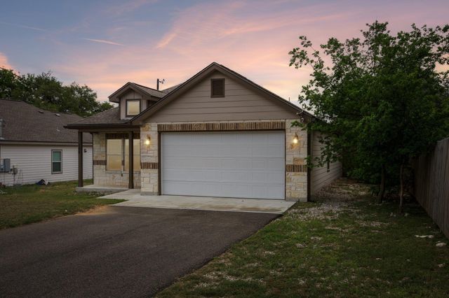 156 Remington RD, Spring Branch, TX 78070