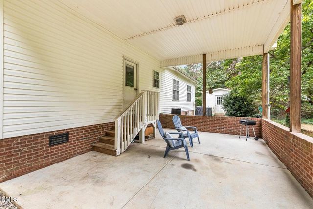 1960 Cole Road, Clayton, NC 27520