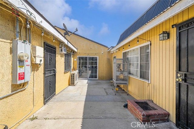 14603 S Aprilia, Compton, CA 90220