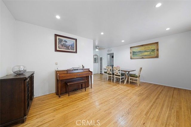 14603 S Aprilia, Compton, CA 90220