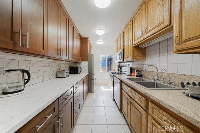 14603 S Aprilia, Compton, CA 90220