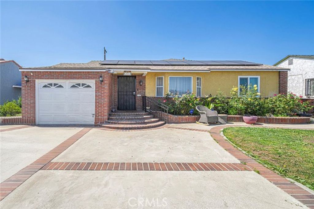 14603 S Aprilia, Compton, CA 90220