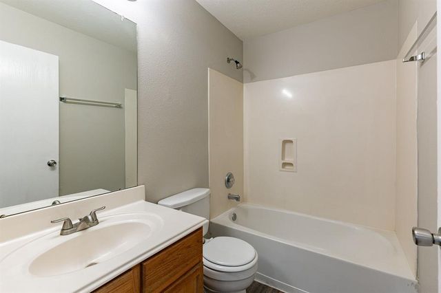 9010 Grackle Run Lane, Humble, TX 77338