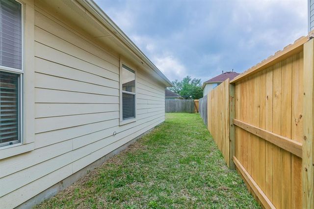 9010 Grackle Run Lane, Humble, TX 77338
