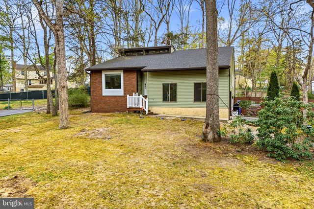 13 MUIRFIELD DR, Sicklerville, NJ 08081