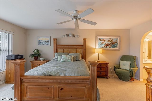 4410 Chantelle DR H-205, Naples, FL 34112