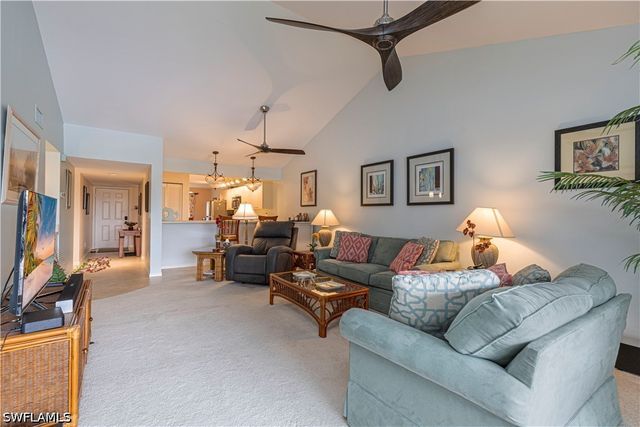 4410 Chantelle DR H-205, Naples, FL 34112