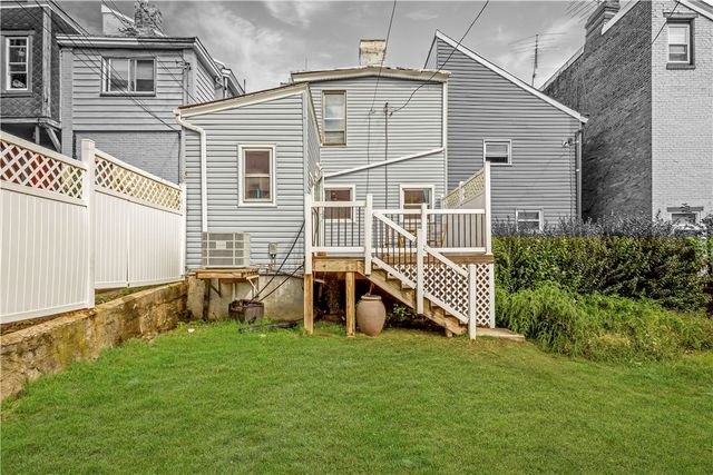 1207 Linden Place, Central North Side, PA 15212
