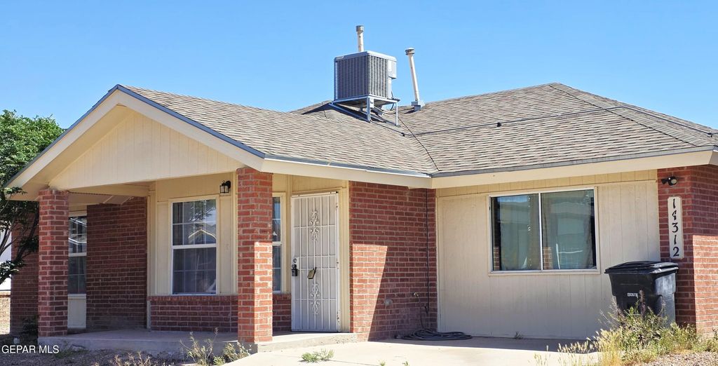 14312 Desierto Bello Avenue, Horizon City, TX 79928