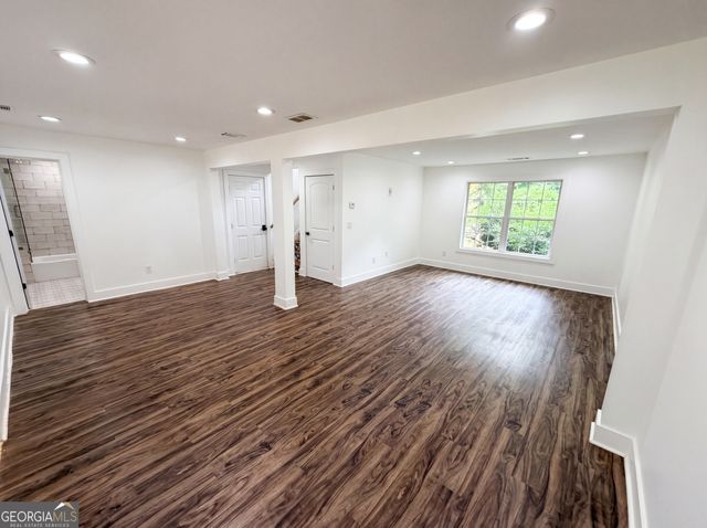 3548 Herren Drive SW, Smyrna, GA 30082