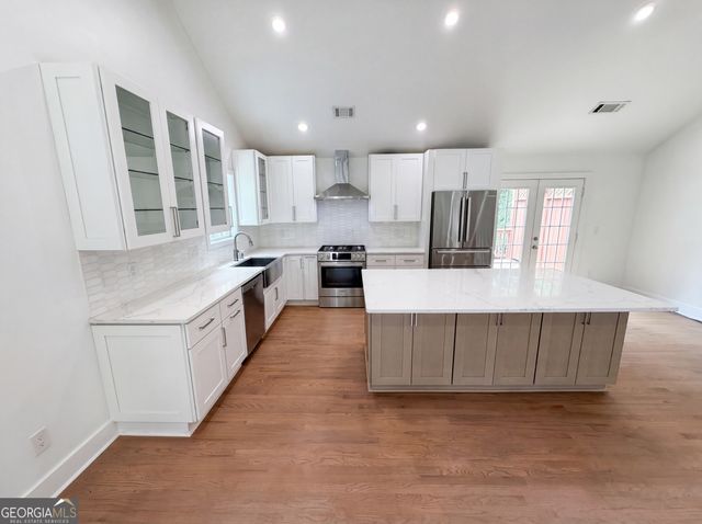 3548 Herren Drive SW, Smyrna, GA 30082