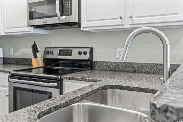 3605-1 Poinsett St., North Myrtle Beach, SC 29582