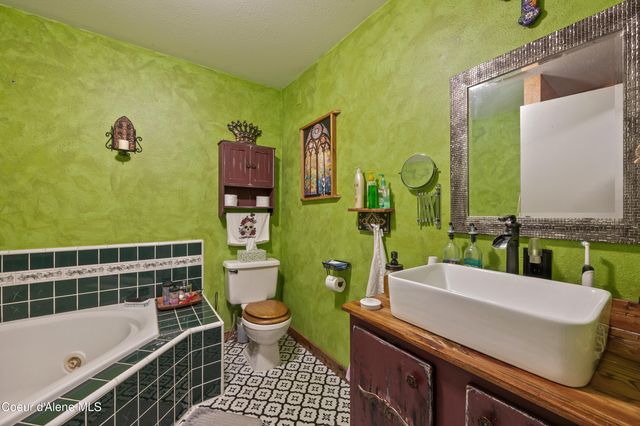 2615 N 11TH ST, Coeur D'alene, ID 83815