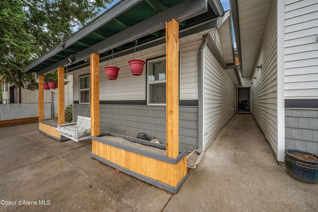 2615 N 11TH ST, Coeur D'alene, ID 83815