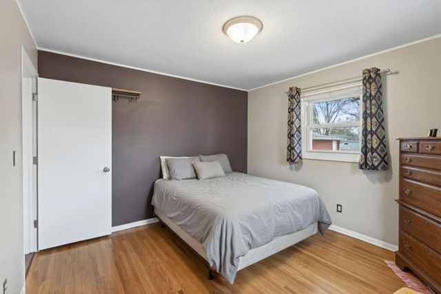 9447 Pilgrim Lane N, Maple Grove, MN 55369