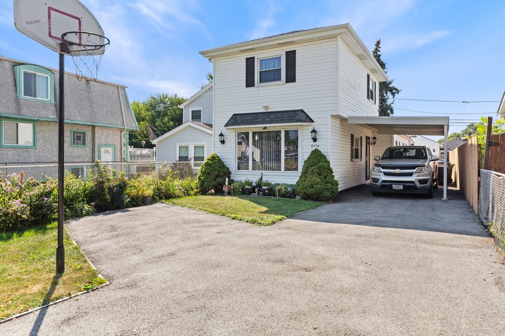 9714 Mcvicker Avenue, Oak Lawn, IL 60453