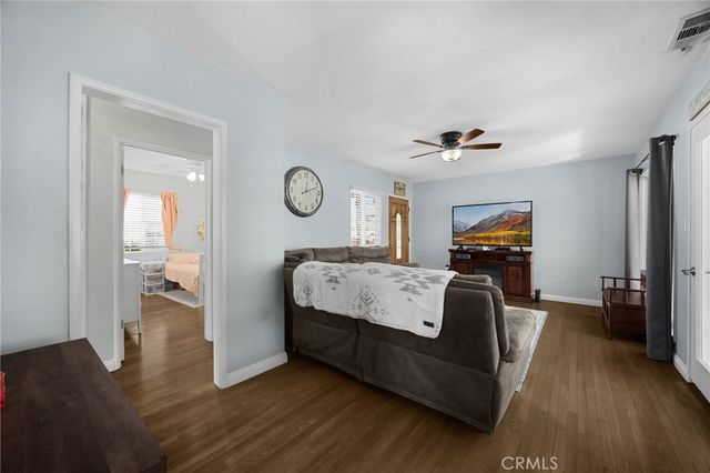 304 S Colfax, La Habra, CA 90631