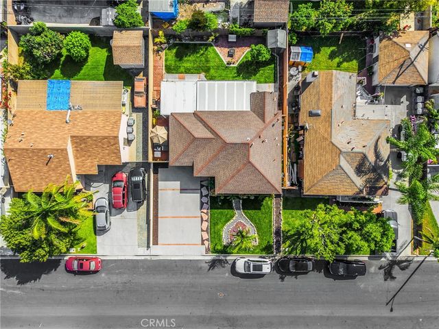 304 S Colfax, La Habra, CA 90631