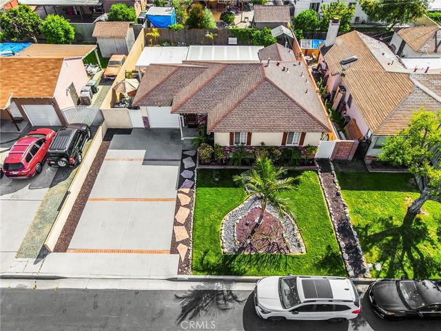 304 S Colfax, La Habra, CA 90631