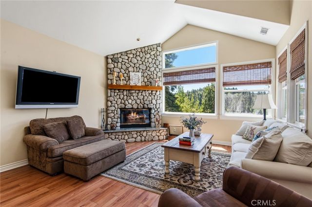 27347 Maplewood, Lake Arrowhead, CA 92317