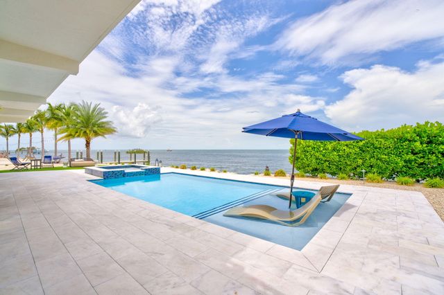 875 50Th Street Gulf, Marathon, FL 33050