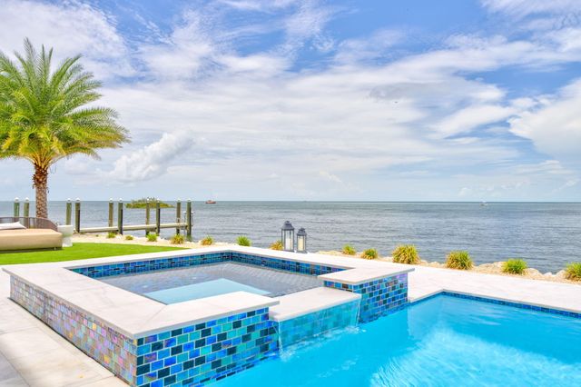 875 50Th Street Gulf, Marathon, FL 33050