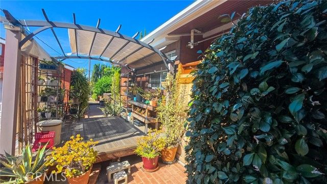 1343 Highland, Glendale, CA 91202