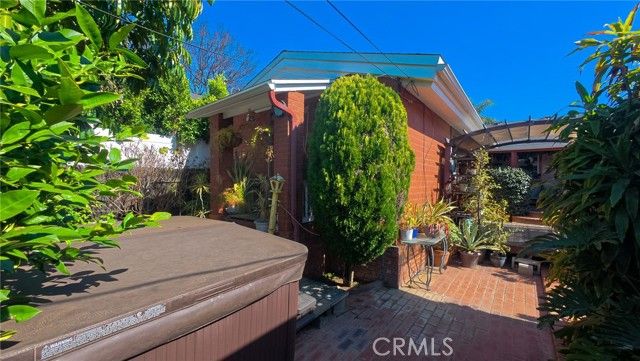 1343 Highland, Glendale, CA 91202