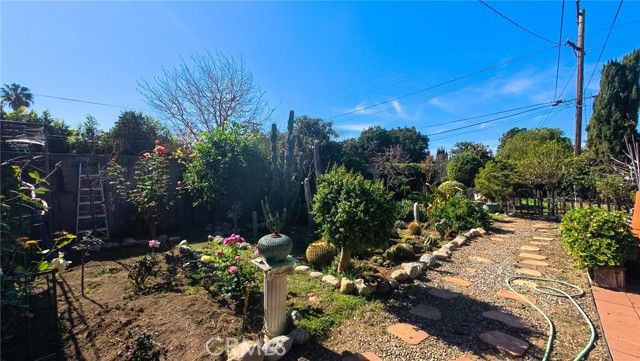 1343 Highland, Glendale, CA 91202