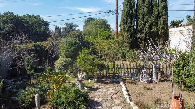 1343 Highland, Glendale, CA 91202