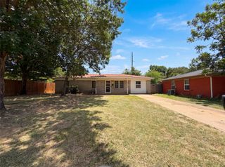 2008 Vickie Drive, Irving, TX 75060