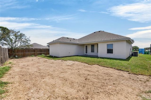 1504 Las Palmas Avenue, Hidalgo, TX 78557