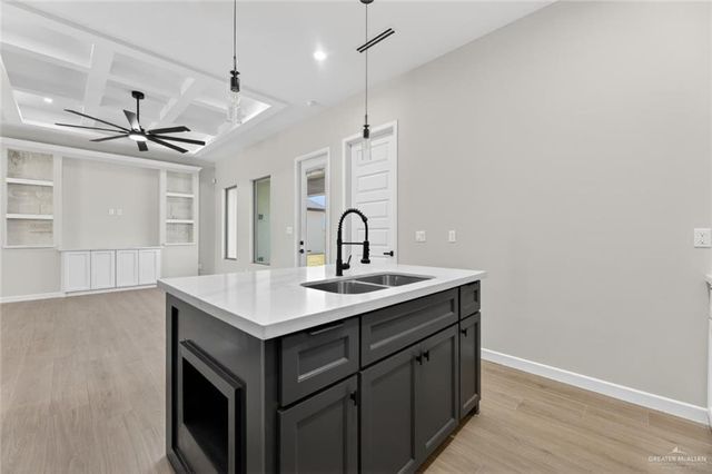1504 Las Palmas Avenue, Hidalgo, TX 78557