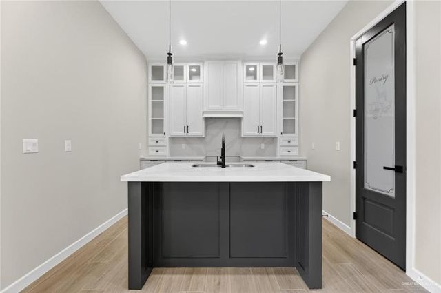 1504 Las Palmas Avenue, Hidalgo, TX 78557